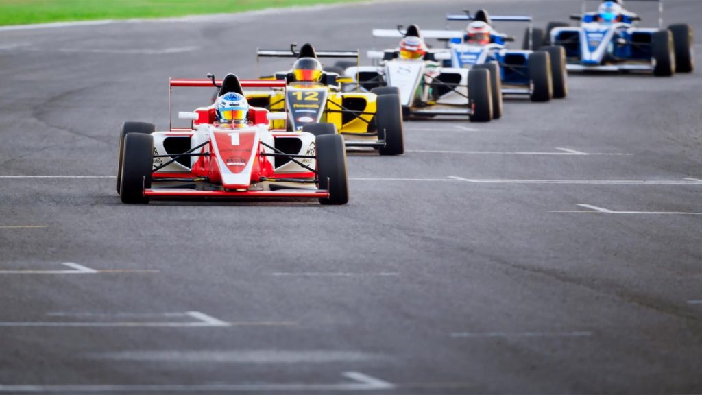 the role of recruitment agencies in F1