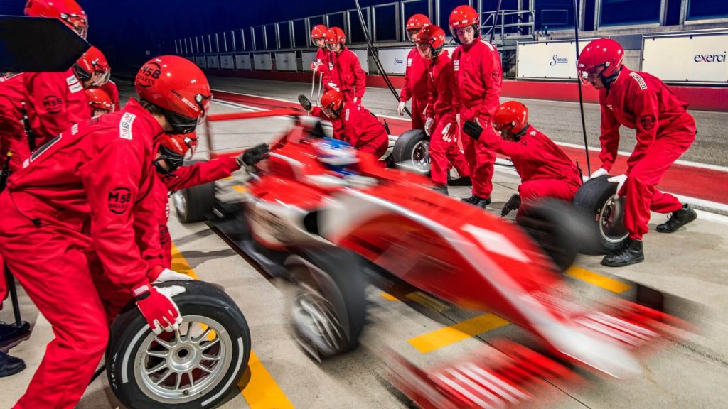 F1 jobs CV